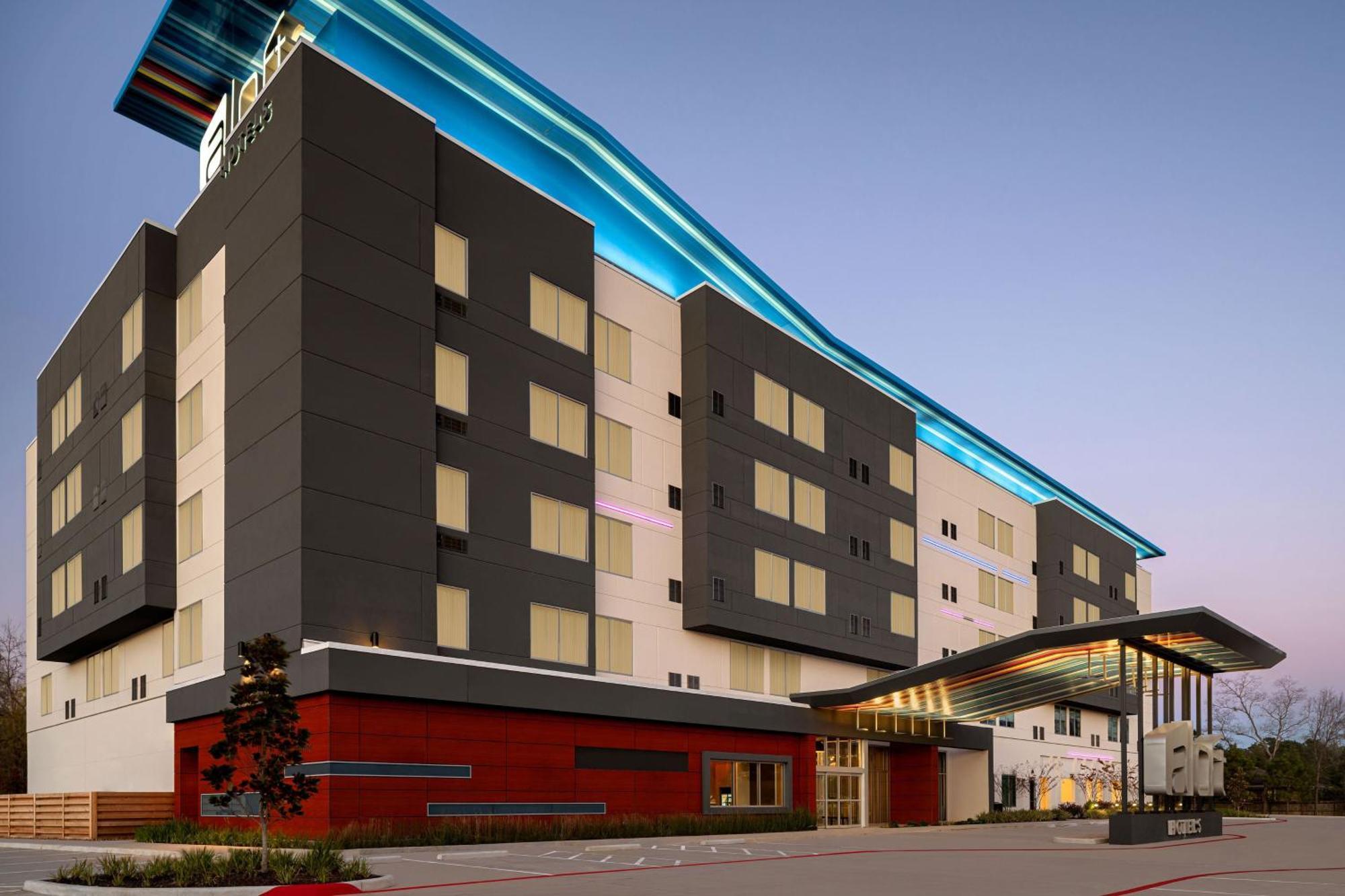 Aloft Houston Shenandoah - The Woodlands Hotel Exterior photo